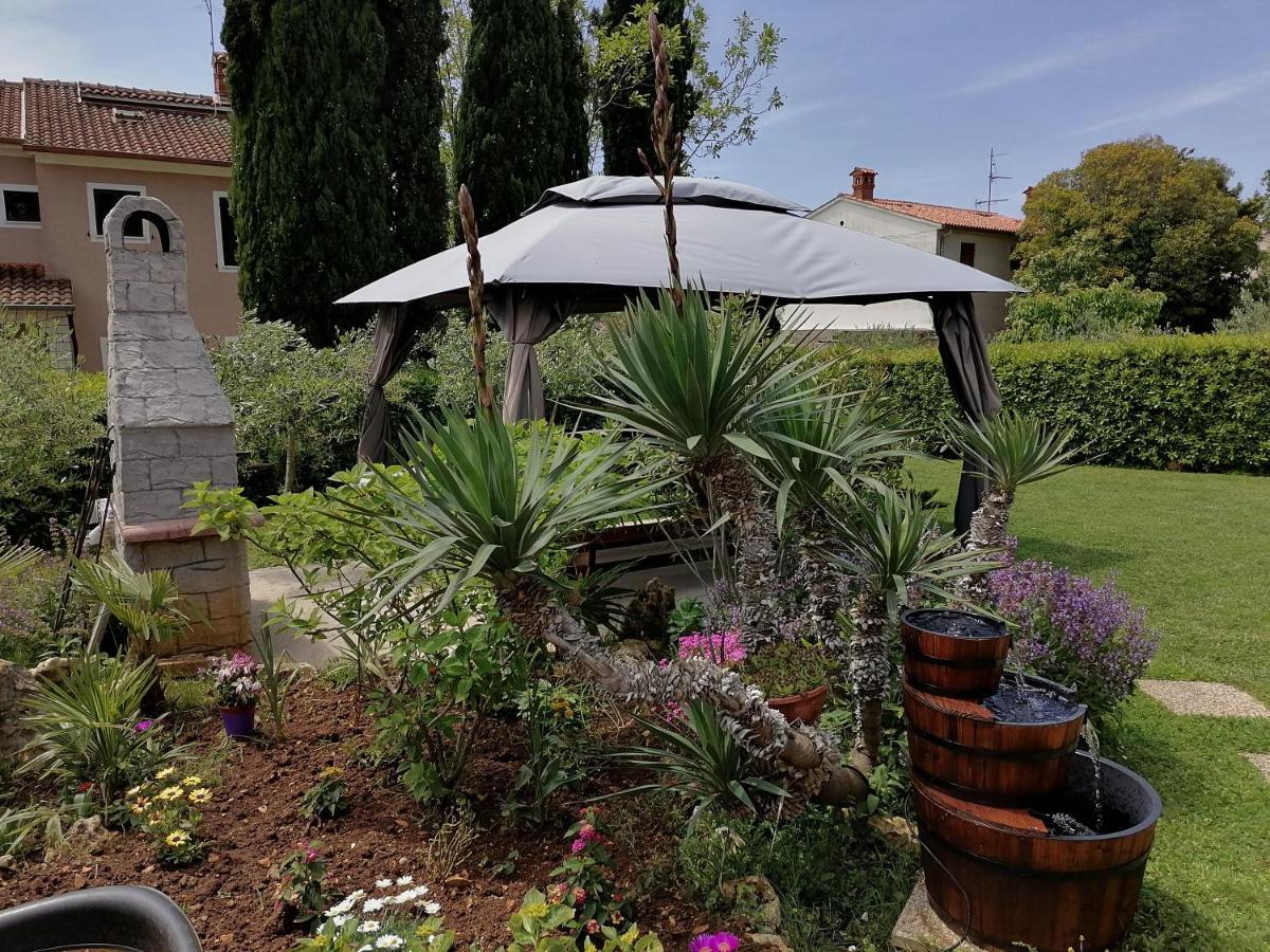 Relax Green House Rovinj Exterior foto