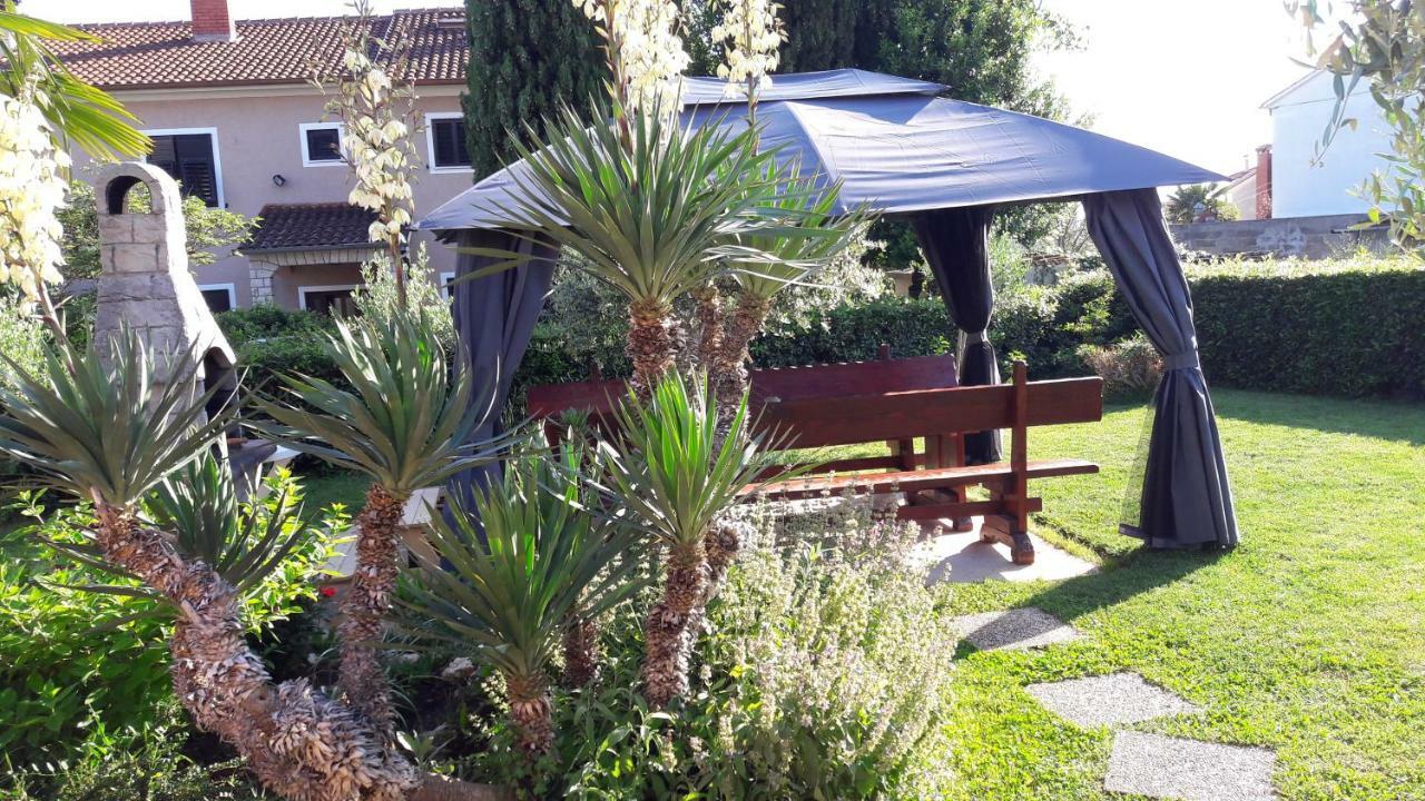 Relax Green House Rovinj Exterior foto